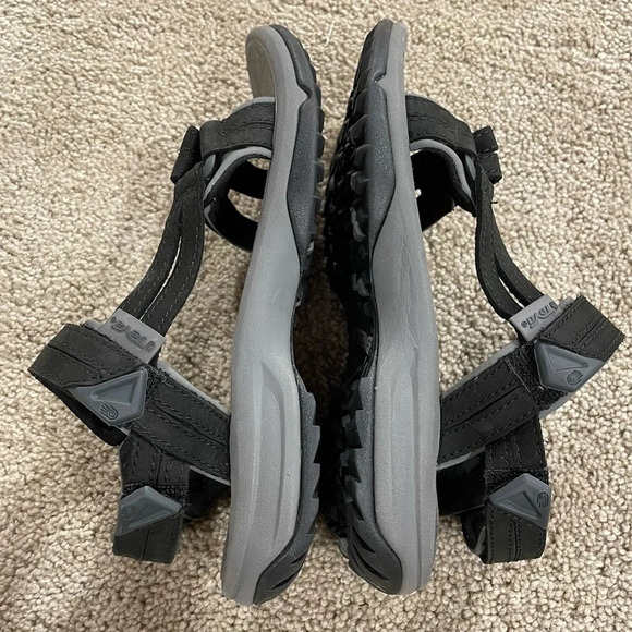 Teva Terra Fi Lite Leather Hiking Sandals - Picture 9 of 12